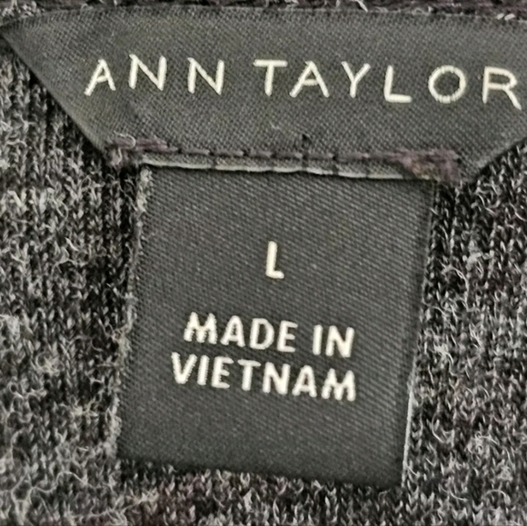 Loft knit pearl beaded gray sweater puff long sleeve top size large - Picture 7 of 8